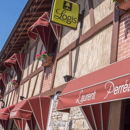 Hotel Restaurant Laurent Perreal Attignat Exterior photo
